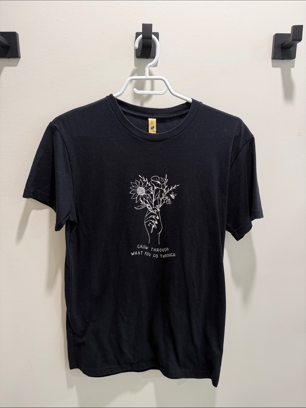 Black Mental Health Slogan Graphic Crewneck T‑Shirt with Floral Line Art